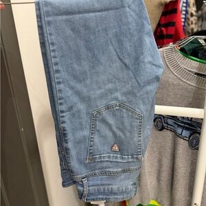 Guess Women’s Straight Leg Jeans in Light Blue Denim